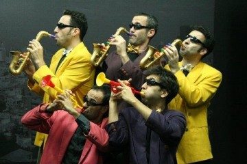 קפצונים – מאת גיל צרנוביץ – מחזור 2006